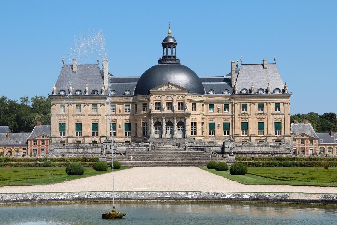 Studio Dreams Paris Montevrain Exterior photo